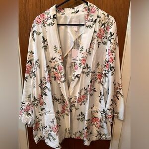 NWT Lauren Conrad Plus Size Spring Crop Sleeve Blazer